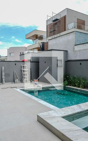 Casa de condomínio à venda com 800m², 5 quartos e 10 vagasPiscina