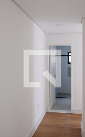 Casa de condomínio à venda com 800m², 5 quartos e 10 vagasCloset suíte 2