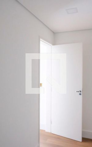Casa de condomínio à venda com 800m², 5 quartos e 10 vagasCloset suíte 4
