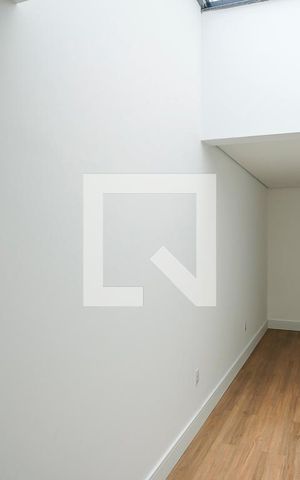 Casa de condomínio à venda com 800m², 5 quartos e 10 vagasAcesso para as suítes