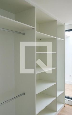 Casa de condomínio à venda com 800m², 5 quartos e 10 vagasCloset suíte 1