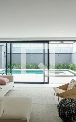 Casa de condomínio à venda com 800m², 5 quartos e 10 vagasSala
