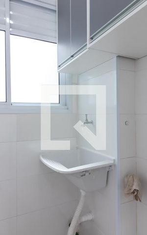 Apartamento para alugar com 45m², 2 quartos e sem vagaÁrea de Serviço
