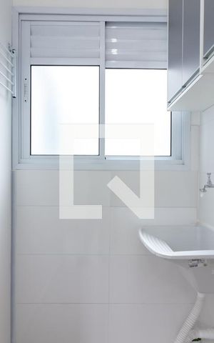 Apartamento para alugar com 45m², 2 quartos e sem vagaÁrea de Serviço