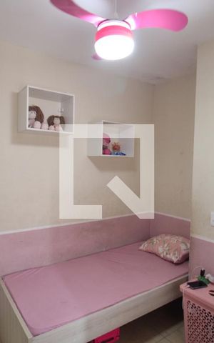 Casa de condomínio à venda com 170m², 3 quartos e 2 vagasQuarto 3