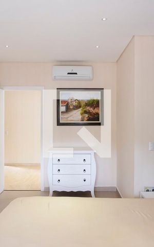Casa de condomínio à venda com 420m², 3 quartos e 4 vagasSuíte 1
