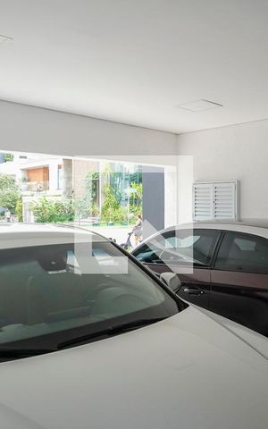 Casa de condomínio à venda com 420m², 3 quartos e 4 vagasGaragem
