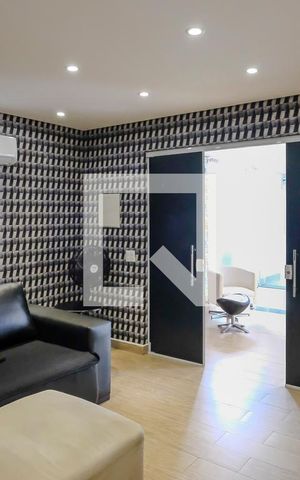 Casa de condomínio à venda com 420m², 3 quartos e 4 vagasCinema
