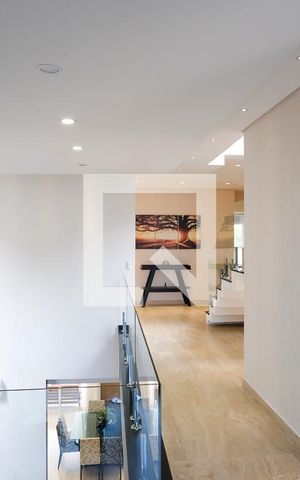 Casa de condomínio à venda com 420m², 3 quartos e 4 vagasAcesso aos quartos