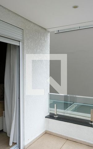 Casa de condomínio à venda com 420m², 3 quartos e 4 vagasVaranda suíte 1