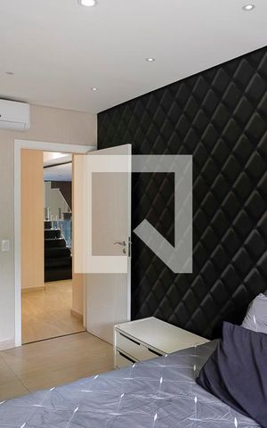Casa de condomínio à venda com 420m², 3 quartos e 4 vagasSuíte 2