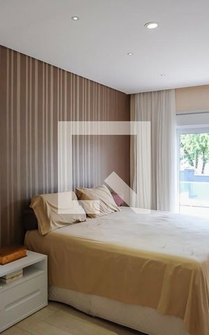 Casa de condomínio à venda com 420m², 3 quartos e 4 vagasSuíte 1