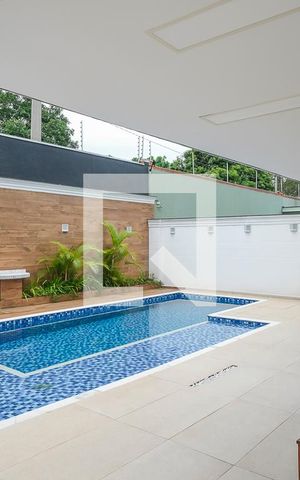 Casa de condomínio à venda com 420m², 3 quartos e 4 vagasPiscina