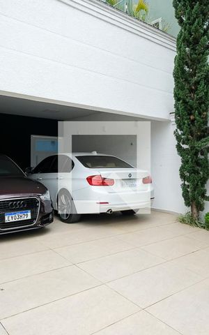 Casa de condomínio à venda com 420m², 3 quartos e 4 vagasGaragem