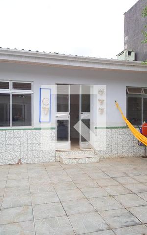 Casa à venda com 152m², 5 quartos e 3 vagasÁrea de Serviço e Churrasqueira