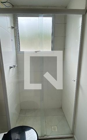Apartamento à venda com 40m², 2 quartos e 1 vaga Apartamento à venda com 40m², 2 quartos e 1 vagaBanheiro