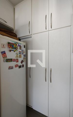 Apartamento à venda com 168m², 3 quartos e 2 vagasCozinha - Armários