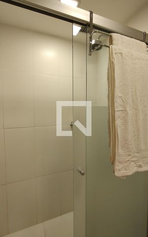 Apartamento à venda com 168m², 3 quartos e 2 vagasBanheiro da Suíte 1