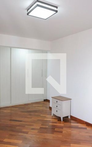 Apartamento à venda com 130m², 3 quartos e 2 vagasSuíte 1
