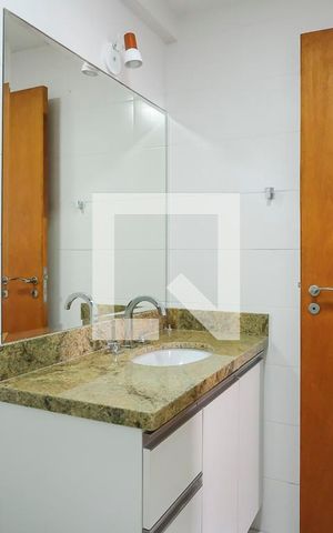 Apartamento à venda com 130m², 3 quartos e 2 vagasBanheiro da suíte 1
