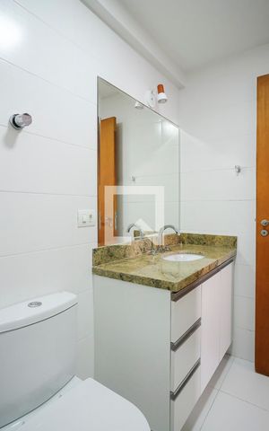 Apartamento à venda com 130m², 3 quartos e 2 vagasBanheiro da suíte 1