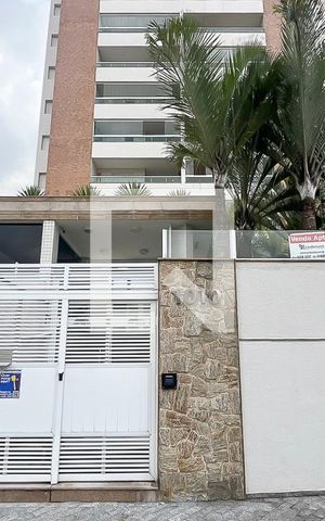Apartamento à venda com 130m², 3 quartos e 2 vagasFachada + plaquinha