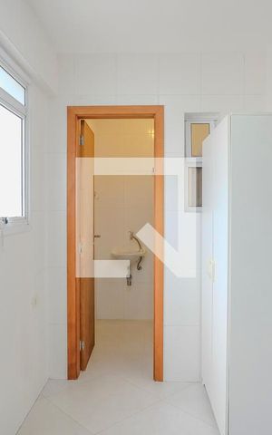 Apartamento à venda com 130m², 3 quartos e 2 vagasÁrea de serviço