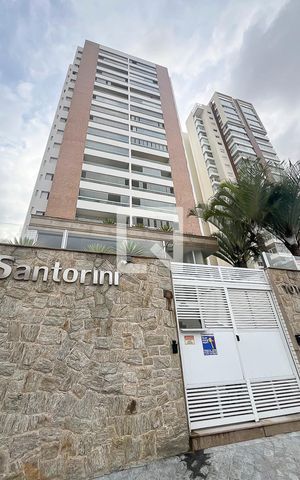 Apartamento à venda com 130m², 3 quartos e 2 vagasFachada + plaquinha