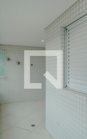 Apartamento à venda com 130m², 3 quartos e 2 vagasVaranda