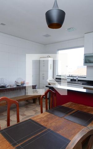 Apartamento à venda com 150m², 5 quartos e sem vaga Apartamento à venda com 150m², 5 quartos e sem vagaCozinha
