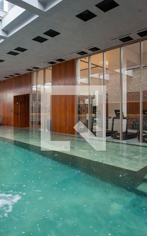 Apartamento à venda com 359m², 4 quartos e 4 vagasÁrea comum - Piscina