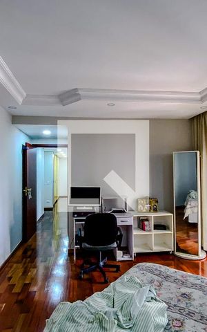 Apartamento à venda com 227m², 3 quartos e 3 vagasQuarto 4 - Suíte
