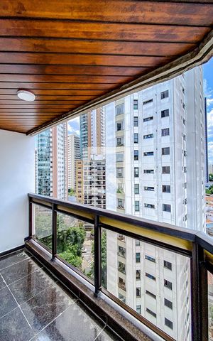 Apartamento à venda com 227m², 3 quartos e 3 vagasVaranda do Quarto 4