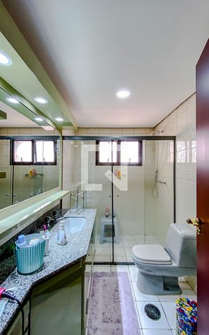 Apartamento à venda com 227m², 3 quartos e 3 vagasBanheiro