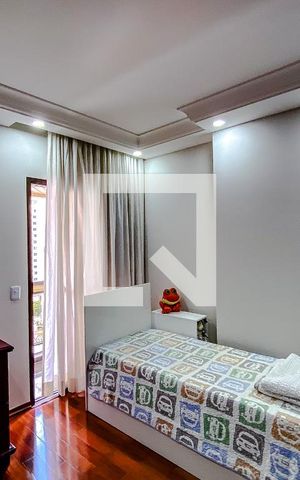 Apartamento à venda com 227m², 3 quartos e 3 vagasQuarto 1