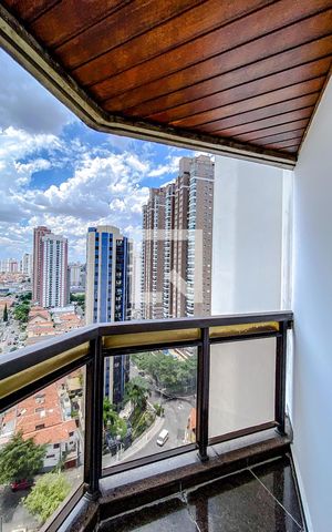 Apartamento à venda com 227m², 3 quartos e 3 vagasVaranda do Quarto 4