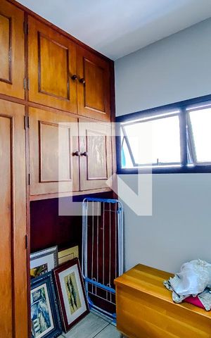 Apartamento à venda com 227m², 3 quartos e 3 vagasQuarto de Serviço