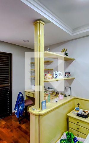 Apartamento à venda com 227m², 3 quartos e 3 vagasQuarto 2