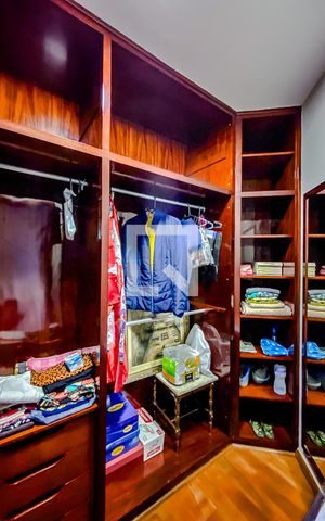 Apartamento à venda com 227m², 3 quartos e 3 vagasQuarto 4 - Suíte