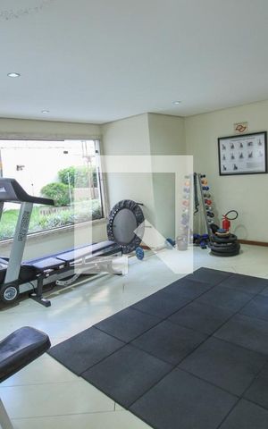 Apartamento à venda com 226m², 4 quartos e 3 vagas Apartamento à venda com 226m², 4 quartos e 3 vagasÁrea comum