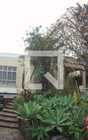 Casa à venda com 120m², 3 quartos e 1 vaga Casa à venda com 120m², 3 quartos e 1 vagaÁrea Externa