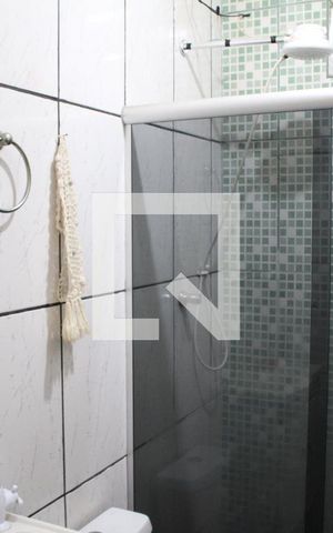 Casa à venda com 386m², 6 quartos e 4 vagasCasa 2 Banheiro
