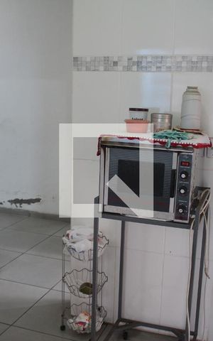 Casa à venda com 386m², 6 quartos e 4 vagasCasa 1 Cozinha