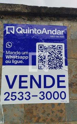 Casa à venda com 386m², 6 quartos e 4 vagas Casa à venda com 386m², 6 quartos e 4 vagasPlaquinha Instalada