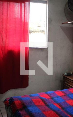 Casa à venda com 386m², 6 quartos e 4 vagasCasa 2 Quarto 1