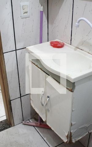Casa à venda com 386m², 6 quartos e 4 vagasCasa 2 Banheiro