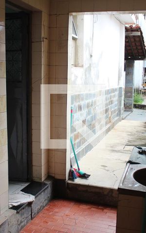 Casa à venda com 386m², 6 quartos e 4 vagasCasa 1 Area de Serviço