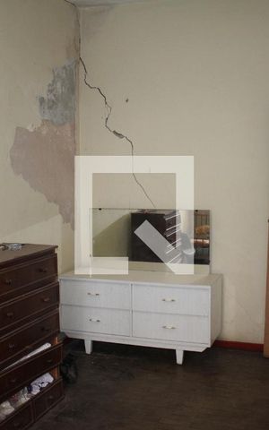 Casa à venda com 386m², 6 quartos e 4 vagasCasa 1 Quarto 2