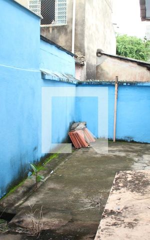 Casa à venda com 386m², 6 quartos e 4 vagasCasa 1 Quintal 