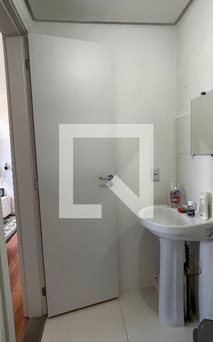 Apartamento para alugar com 51m², 2 quartos e 1 vaga Apartamento para alugar com 51m², 2 quartos e 1 vagaBanheiro